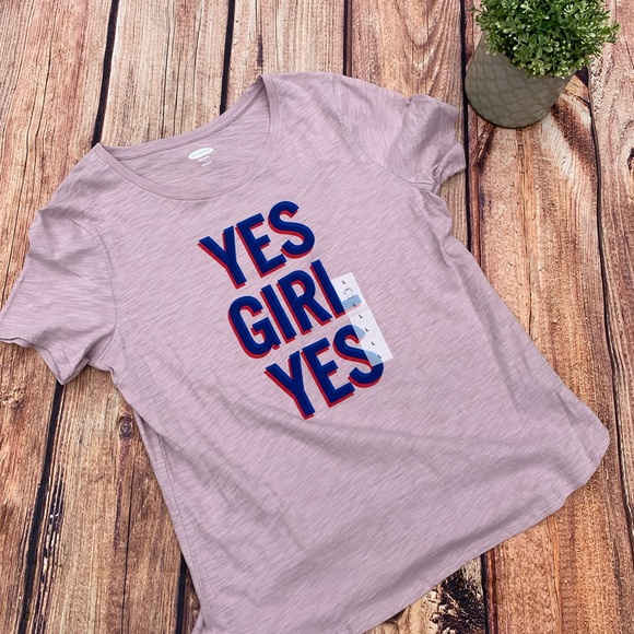 Old Navy Tops - 🌿5/$25 Sale Old Navy “Yes Girl” Purple T-ShirtNWT